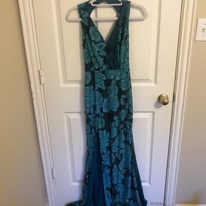 Blue prom dress with velvet flowers.